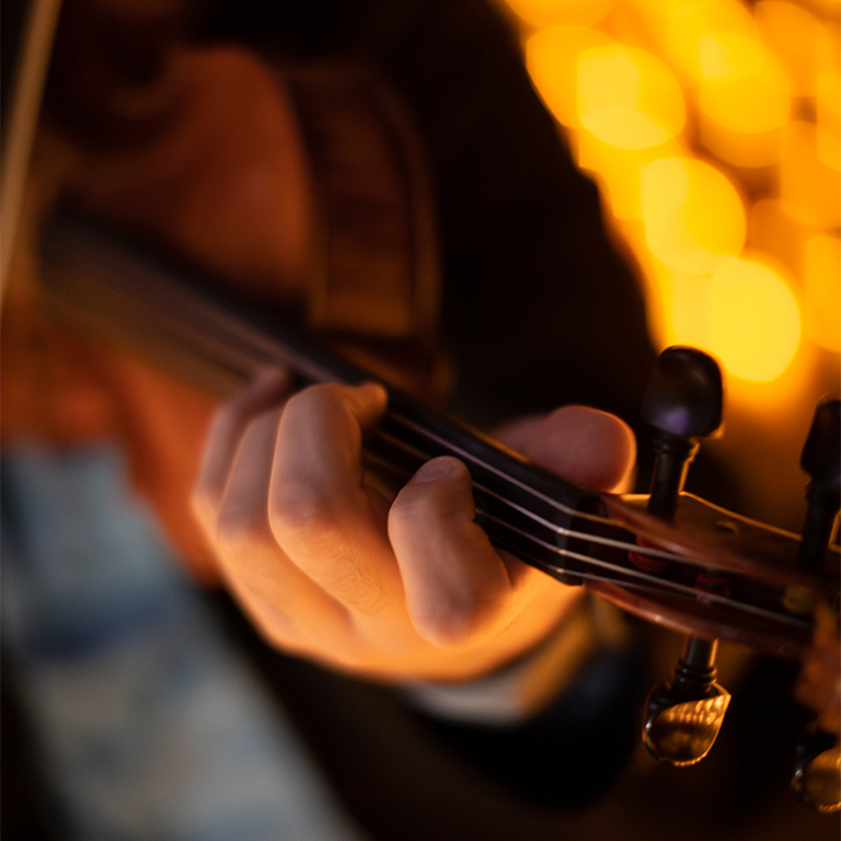 Candlelight Tribute to Oasis