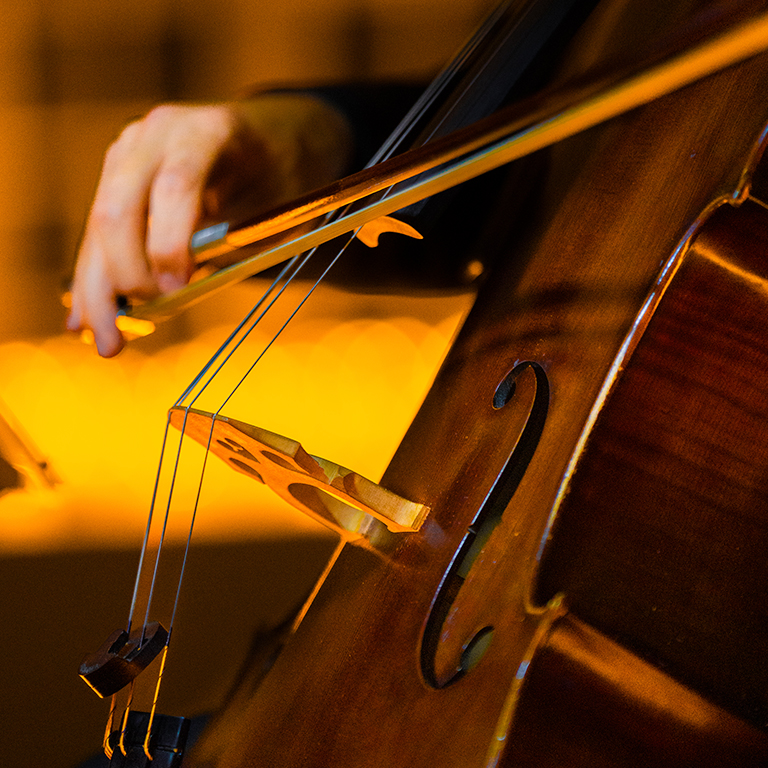 Candlelight Tribute to Oasis